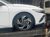 Hyundai Elantra 2024 года за 8 190 000 тг. в Алматы – фото 5