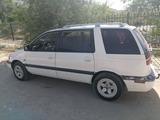 Mitsubishi Space Wagon 1993 года за 800 000 тг. в Жанаозен – фото 2