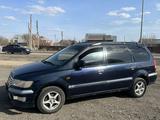 Mitsubishi Space Wagon 2002 года за 2 200 000 тг. в Караганда – фото 2