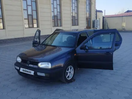 Volkswagen Golf 1993 года за 950 000 тг. в Шымкент – фото 2