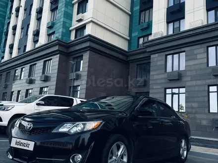 Toyota Camry 2014 года за 8 700 000 тг. в Атырау – фото 3