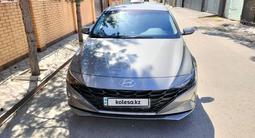 Hyundai Elantra 2021 года за 8 800 000 тг. в Караганда