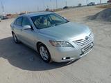 Toyota Camry 2006 годаүшін3 000 000 тг. в Актобе – фото 2