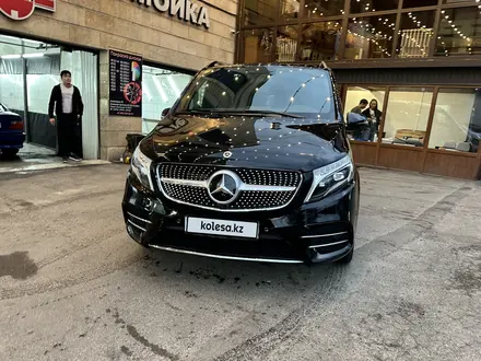Mercedes-Benz V 250 2023 года за 59 000 000 тг. в Алматы