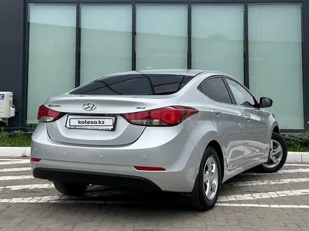 Hyundai Elantra 2015 года за 6 690 000 тг. в Караганда – фото 5