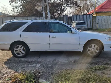 Toyota Mark II Qualis 1997 года за 3 600 000 тг. в Алматы – фото 6