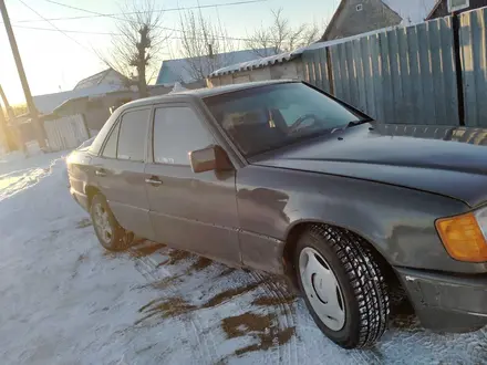 Mercedes-Benz E 230 1992 года за 1 000 000 тг. в Щучинск – фото 2