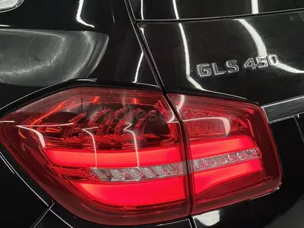 Mercedes-Benz GLS 450 2019 года за 22 000 000 тг. в Алматы – фото 23