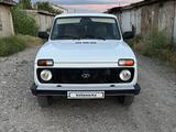 ВАЗ (Lada) Lada 2121 2015 годаүшін3 300 000 тг. в Тараз