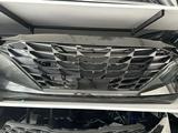 Передний Решетка. Hyundai Elantra 2020 — 2023) за 10 000 тг. в Шымкент