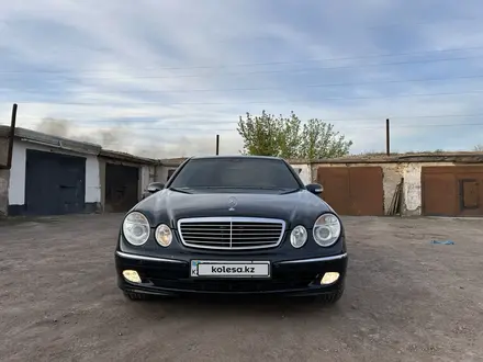 Mercedes-Benz E 240 2002 года за 5 000 000 тг. в Караганда – фото 2