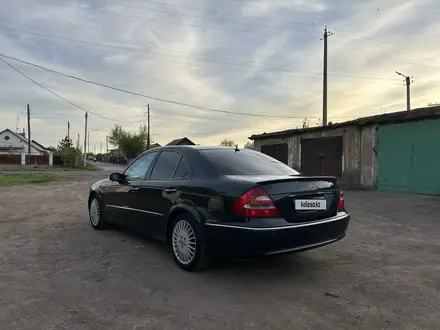 Mercedes-Benz E 240 2002 года за 5 000 000 тг. в Караганда – фото 4