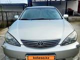 Toyota Camry 2005 года за 7 800 000 тг. в Туркестан – фото 4