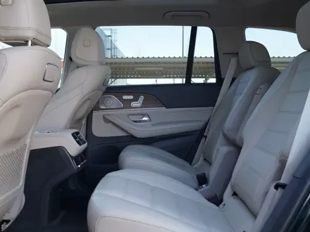 Mercedes-Benz GLS 450 2020 года за 50 000 000 тг. в Астана – фото 15