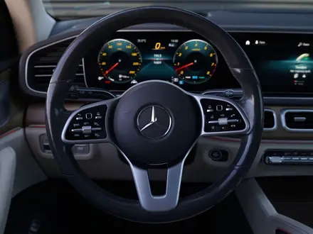 Mercedes-Benz GLS 450 2020 года за 50 000 000 тг. в Астана – фото 17