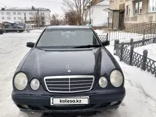 Mercedes-Benz E-Class, 2001
