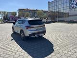 Hyundai Santa Fe 2022 года за 16 000 000 тг. в Караганда – фото 2