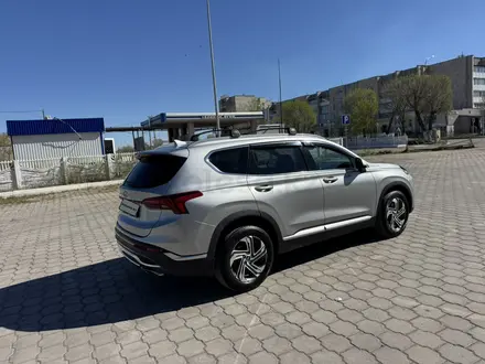 Hyundai Santa Fe 2022 года за 16 000 000 тг. в Караганда – фото 7