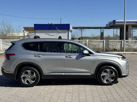 Hyundai Santa Fe 2022 года за 16 000 000 тг. в Караганда – фото 13