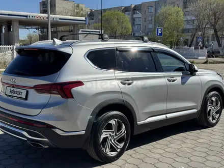 Hyundai Santa Fe 2022 года за 16 000 000 тг. в Караганда – фото 14