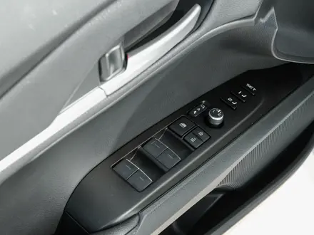 Toyota Camry Luxe 2026 года за 23 190 000 тг. в Актау – фото 14