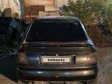 Audi A4 1995 годаүшін800 000 тг. в Актобе – фото 2