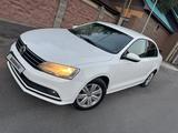 Volkswagen Jetta 2015 года за 5 400 000 тг. в Алматы – фото 2