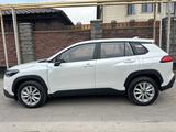 Toyota Corolla Cross 2026 года за 13 850 000 тг. в Алматы – фото 5