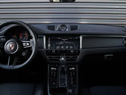Porsche Macan 2.0 PDK 2025 года за 59 000 000 тг. в Астана – фото 19