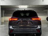 Toyota Highlander 2022 годаүшін32 200 000 тг. в Алматы