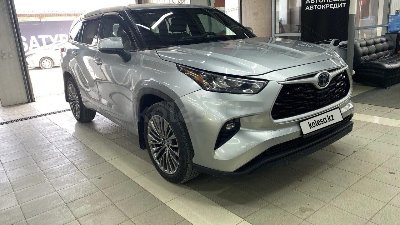 Toyota Highlander 2020 г.