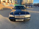 Mercedes-Benz C 180 1999 года за 3 500 000 тг. в Атырау – фото 4