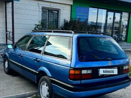 Volkswagen Passat 1991 года за 1 700 000 тг. в Тараз – фото 2