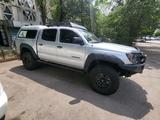 Toyota Tacoma 2012 года за 16 900 000 тг. в Алматы