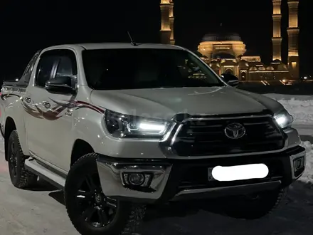 Toyota Hilux 2021 года за 20 300 000 тг. в Астана