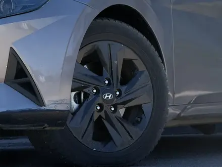 Hyundai Elantra 2021 года за 8 400 000 тг. в Актау – фото 2
