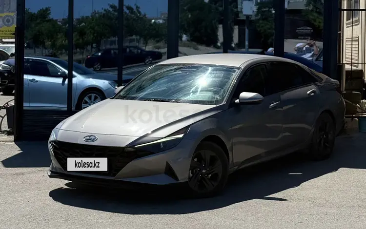Hyundai Elantra 2021 годаfor8 400 000 тг. в Актау
