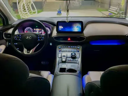 Hyundai Santa Fe 2021 года за 19 500 000 тг. в Шымкент – фото 6
