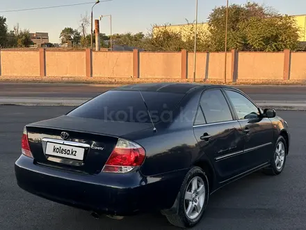 Toyota Camry 2005 года за 4 350 000 тг. в Шымкент – фото 2