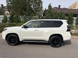 Toyota Land Cruiser Prado 2022 года за 35 500 000 тг. в Астана