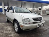 Lexus RX 300 1999 годаfor5 000 000 тг. в Алматы