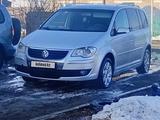 Volkswagen Touran 2007 года за 4 500 000 тг. в Костанай – фото 2