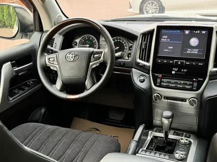 Toyota Land Cruiser 2017 года за 30 000 000 тг. в Алматы – фото 8