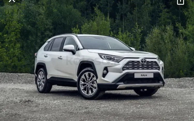 Toyota RAV4 2020 года за 20 500 000 тг. в Актобе