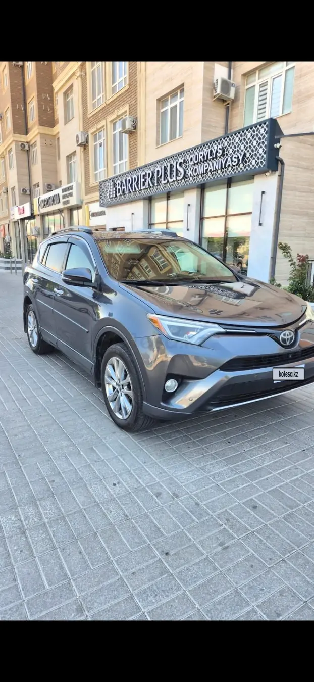 Toyota RAV4, 2016