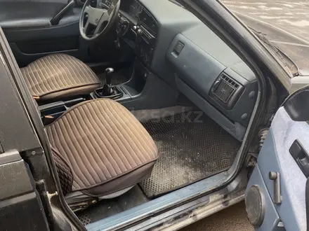 Volkswagen Passat 1993 года за 1 650 000 тг. в Караганда – фото 7