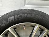 Оригинальные диски на BMW, c комплектом летней резины MICHELIN 245/50 R19 за 350 000 тг. в Алматы – фото 3