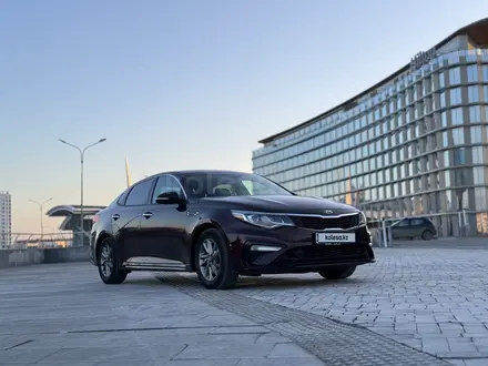 Kia Optima 2018 года за 9 300 000 тг. в Астана – фото 2