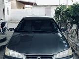 Toyota Camry 2000 годаfor3 200 000 тг. в Жанаозен – фото 2