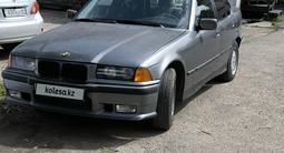 BMW 320 1995 года за 2 300 000 тг. в Алматы – фото 4